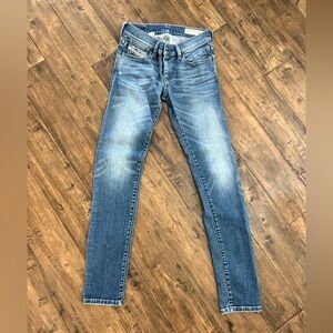 Diesel Women’s Getlegg Skinny Jeans Size 24